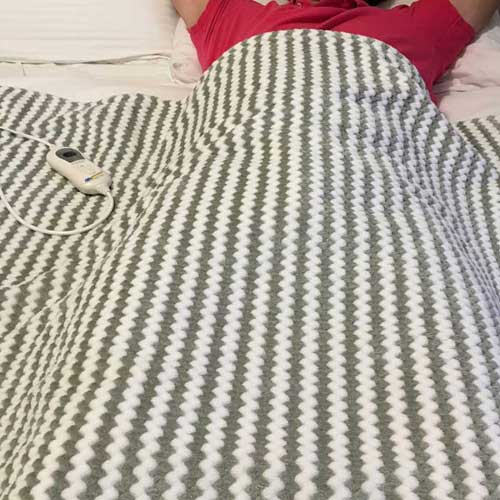 zmogljiva električna odeja - grelna odeja